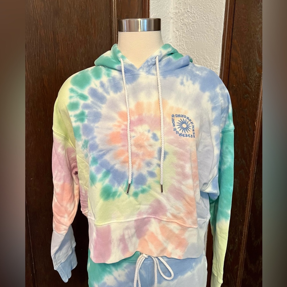 NWT Daydreamer La Eye "Shrunken" Hoodie Prismatic Tie Dye